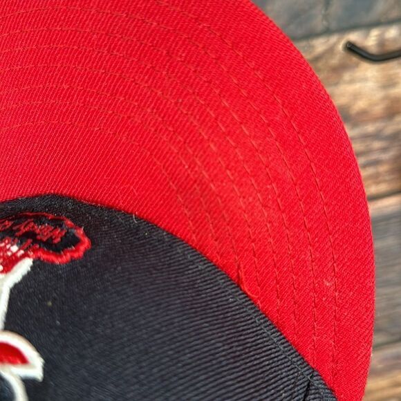 New Era Chicago Bulls Windy City SnapBack Hat - Picture 6 of 8